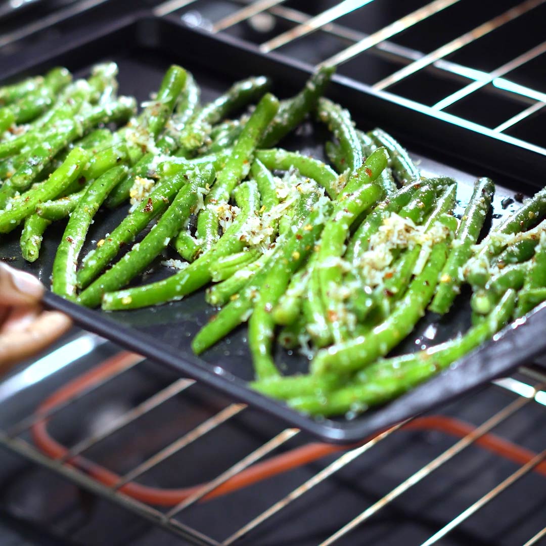 baking the green beans in oven