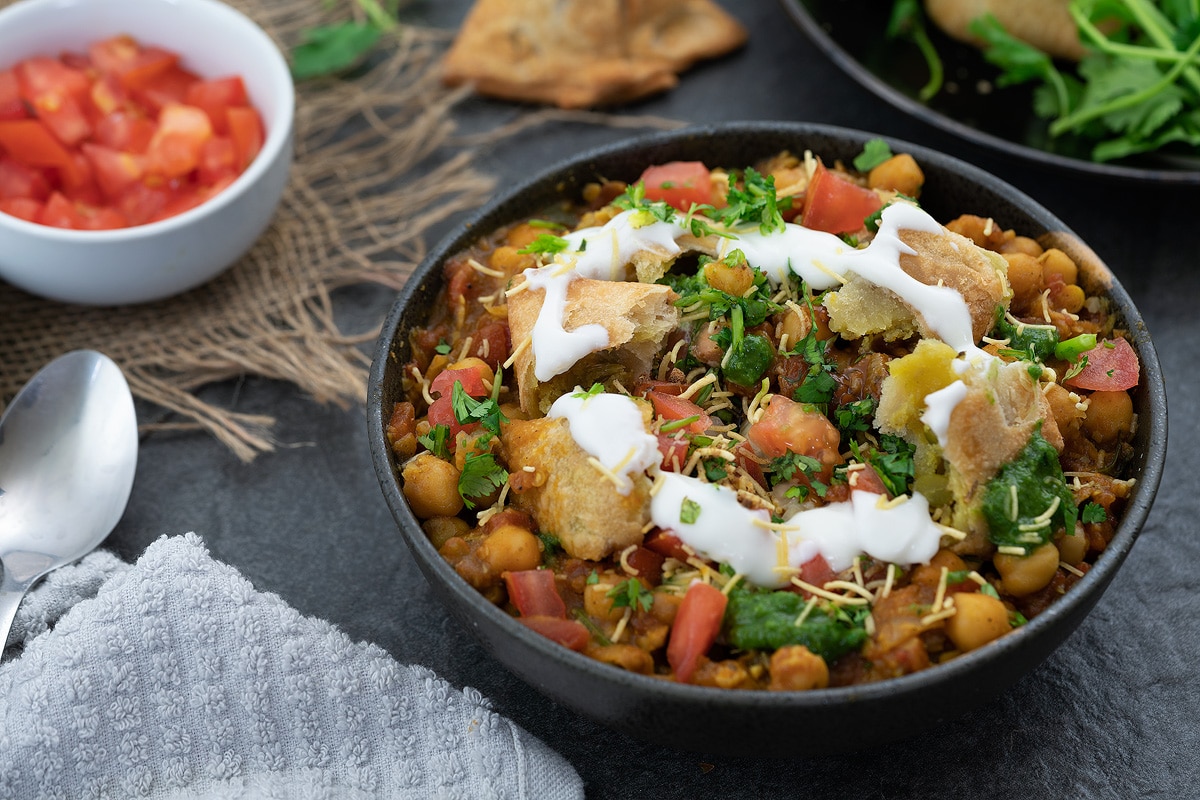 Samosa Chaat served in a bowl