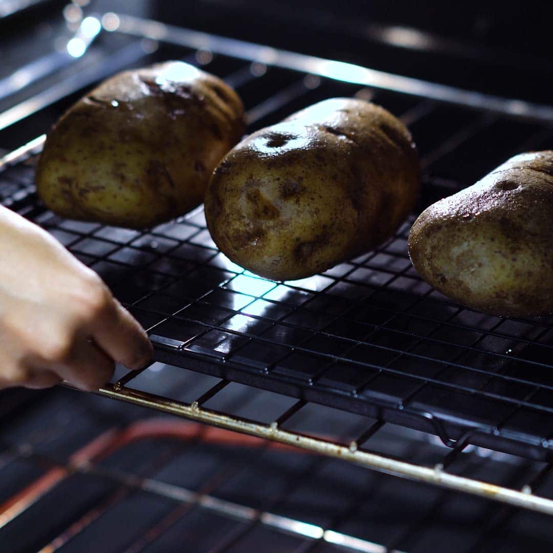 Baking the Potatoes in oven
